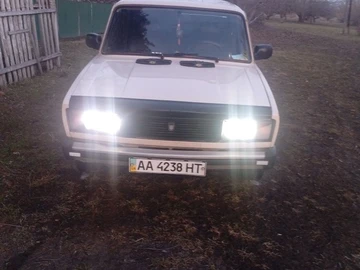 Авто ВАЗ 2105 1990 № 8619738