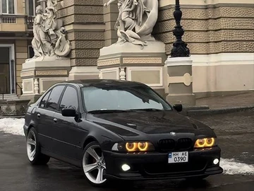 Авто BMW 5 Серия 2002 № 8620047