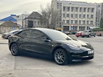 Авто Tesla Model 3 2019 № 8620097