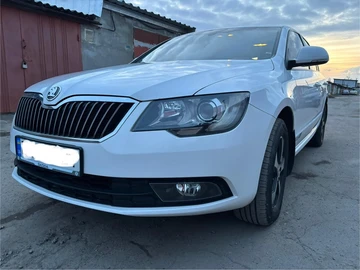 Авто Skoda Superb 2014 № 8620098