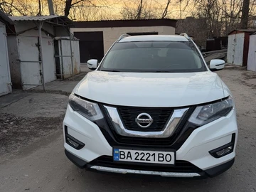 Авто Nissan Rogue 2017 № 8620116