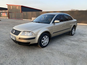 Авто Volkswagen Passat Sedan 2003 № 8620321