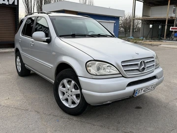 Авто Mercedes Ml Серия 2000 № 8620325