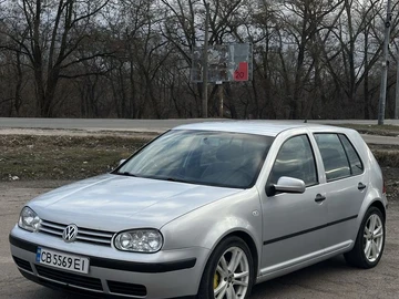 Авто Volkswagen Golf 2000 № 8620364