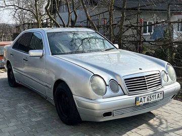 Авто Mercedes 230 1997 № 8620402