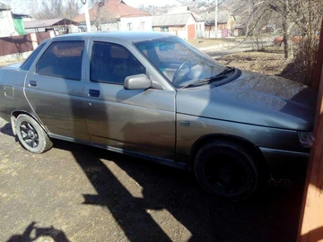Авто ВАЗ 2110 2000 № 8620555