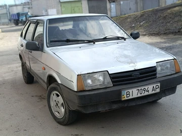 Авто ВАЗ 2109 1988 № 8620556