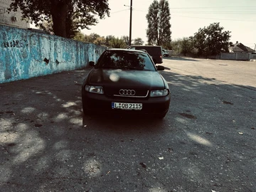 Авто Audi A4 1998 № 8620583