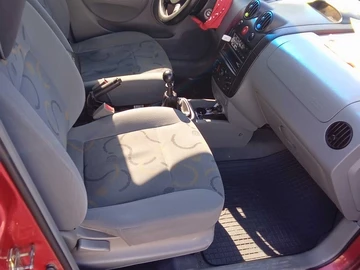 Авто Chevrolet Aveo 2005 № 8620584