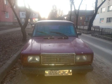 Авто ВАЗ 2107 2001 № 8620908