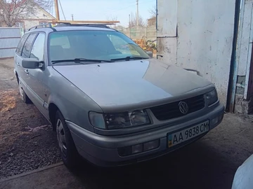 Авто Volkswagen Passat Variant 1996 № 8621058