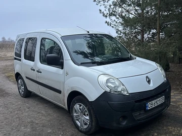 Авто Renault Kangoo Passenger 2010 № 8621096