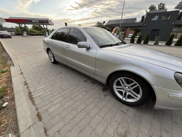 Авто Mercedes 220 2000 № 8621452