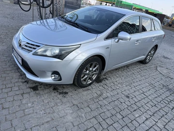Авто Toyota Avensis 2012 № 8621463