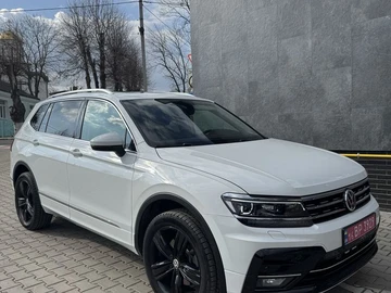 Авто Volkswagen Tiguan 2020 № 8621531