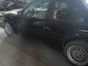 Авто BMW 3 Серия 1989 № 8621884