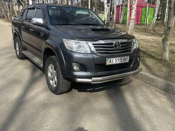 Авто Toyota Hilux Pick Up 2012 № 8621899