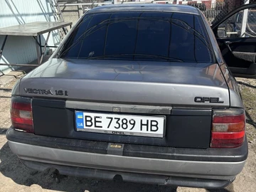 Авто Opel Vectra 1990 № 8621964