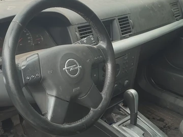 Авто Opel Vectra 2003 № 8621984