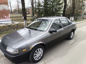 Авто Opel Vectra 1989 № 8622281