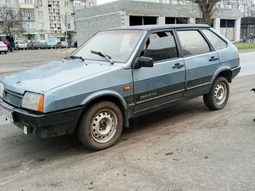Авто ВАЗ 2109 1995 № 8622355