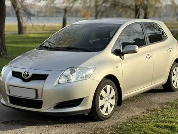 Авто Toyota Auris 2007 № 8622401
