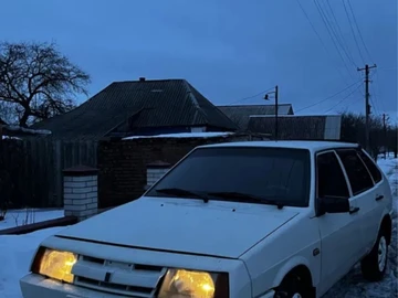 Авто ВАЗ 2109 1990 № 8622772
