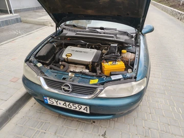 Авто Opel Vectra 2000 № 8622844
