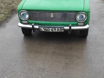 Авто ВАЗ 2101 1977 № 8623500