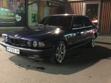 Авто BMW 7 Серия 1988 № 8623522