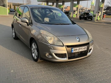 Авто Renault Scenic 2010 № 8623715