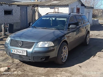 Авто Volkswagen Passat Variant 2002 № 8623768