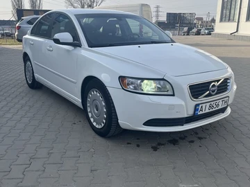 Авто Volvo S40 2011 № 8623803