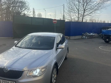 Авто Skoda Superb 2013 № 8623875