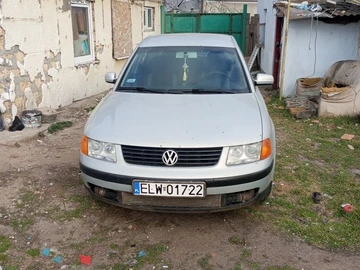 Авто Volkswagen Passat Sedan 2000 № 8623884