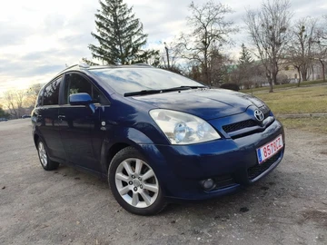 Авто Toyota Corolla Verso 2006 № 8623917