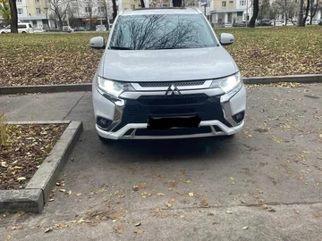 Авто Mitsubishi Outlander 2022 № 8623918