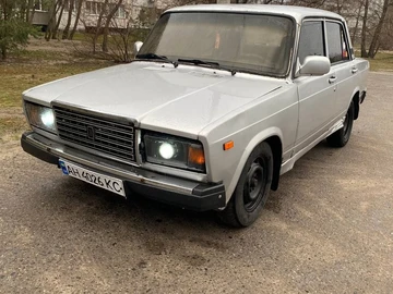 Авто ВАЗ 2107 1988 № 8623920