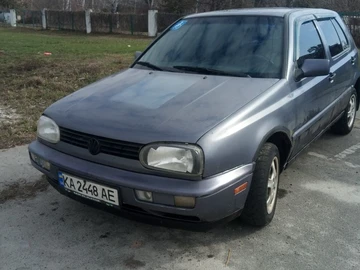 Авто Volkswagen Golf 1996 № 8623938