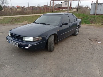 Авто Nissan Maxima 1993 № 8624240