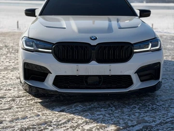 Авто BMW 5 Серия 2018 № 8624315