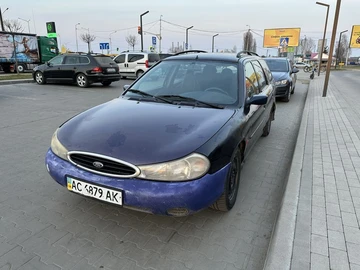 Авто Ford Mondeo 1988 № 8624396