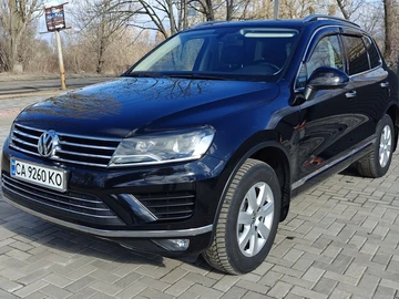 Авто Volkswagen Touareg 2017 № 8624407
