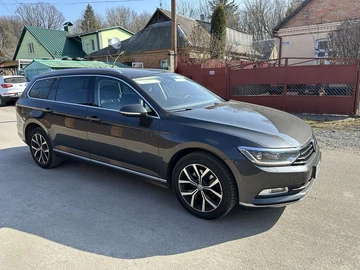 Авто Volkswagen Passat Variant 2018 № 8624510