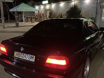 Авто BMW 7 Серия 1999 № 8624621