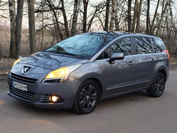 Авто Peugeot 5008 2011 № 8624721