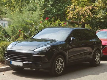 Авто Porsche Cayenne S 2016 № 8624991