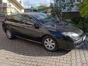 Авто Renault Laguna 2010 № 8625001