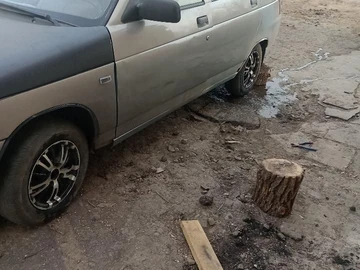 Авто ВАЗ 2112 2008 № 8625115