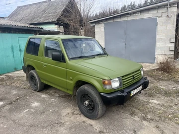 Авто Mitsubishi Pajero 1995 № 8625099